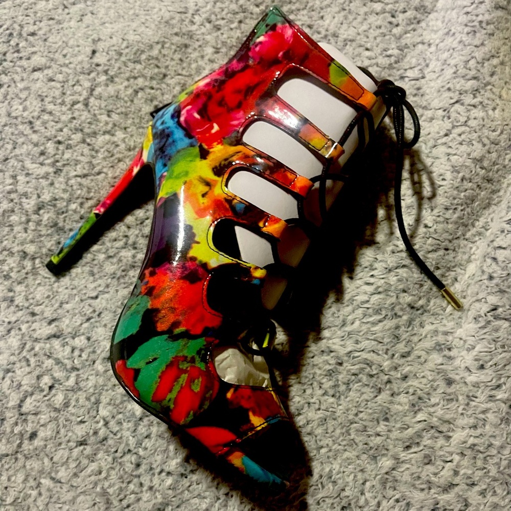 Brand new Candies high heels